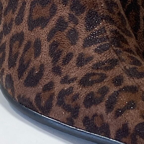 DONALD PLINER 5 leopard print brown booties EUC - Picture 14 of 16